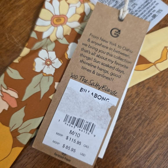 NWT Billabong x Salty Blonde 70's Floral Ruffle Swimsuit Top Bikini Floral FLAW - Picture 3 of 5